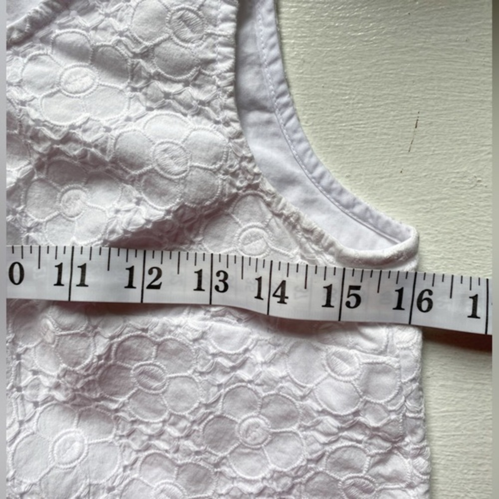 Lily‎ Pulitzer Daisy Pattern Crochet Cropped Tank top - Picture 9 of 9